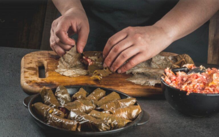 Cook with Locals | Cretan cooking Class at Archanes (transfer – lunch included) (311529)