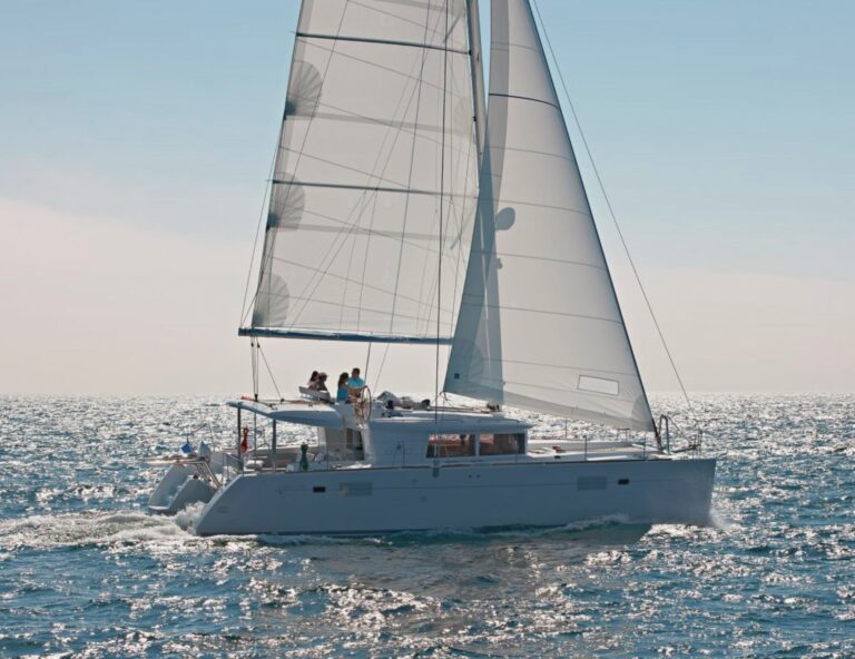 From Elounda: Luxury Catamaran Cruise from Ierapetra to Chrissi Island (1146996)