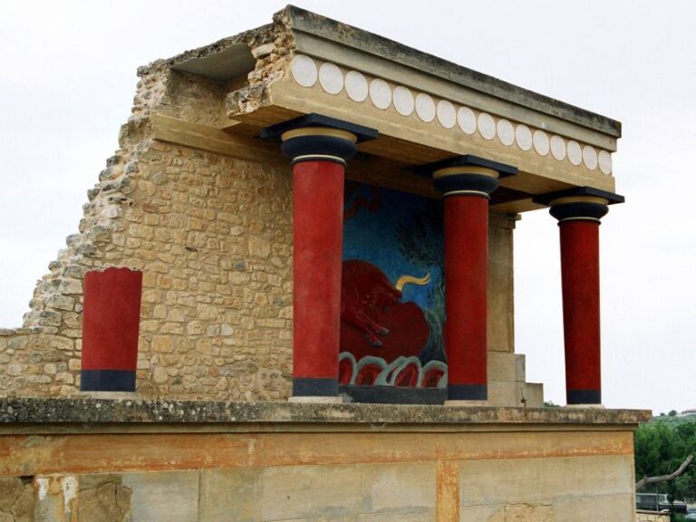 From Rethymno: Private Tour | Knossos Palace & Olive Mill Tour and Lunch at Peskesi Famous Awarded Restaurant – 1111925
