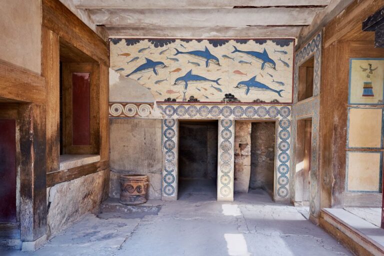 From Elounda: Small Group Tour | Knossos Palace, Olive Oil, Winery & Raki with Lunch at Peza Village (1100218)
